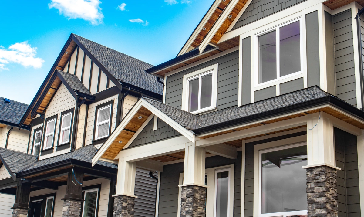 siding house windows grey vinyl