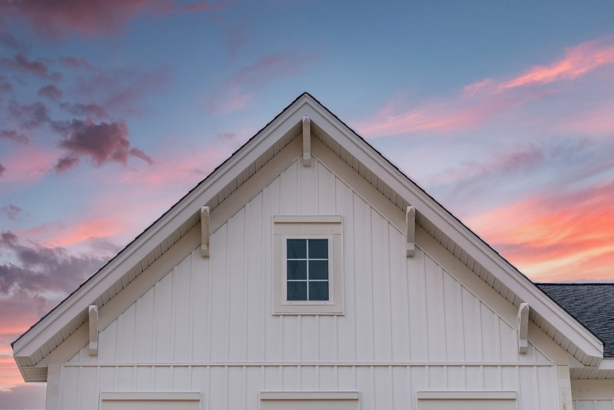 siding tan sky shingle roof